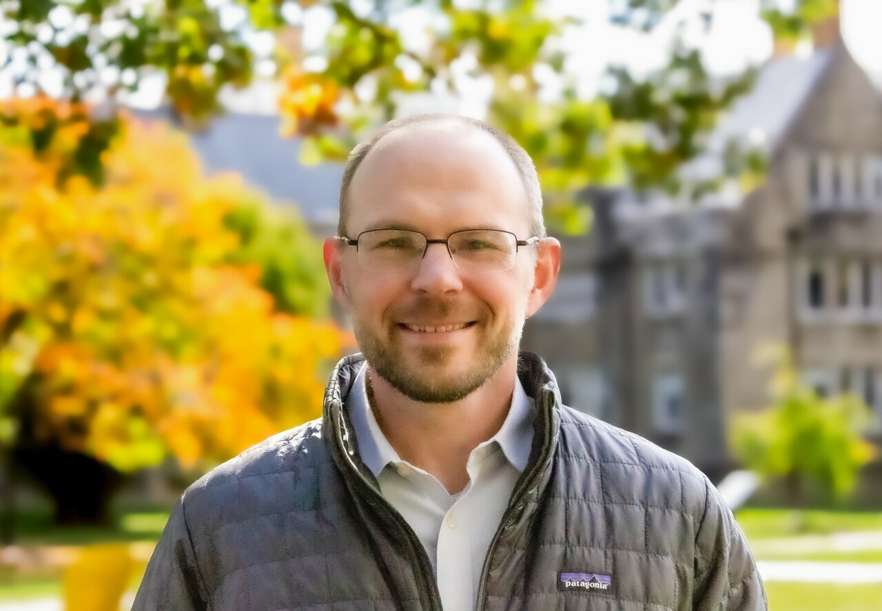 Neil Weijer headshot