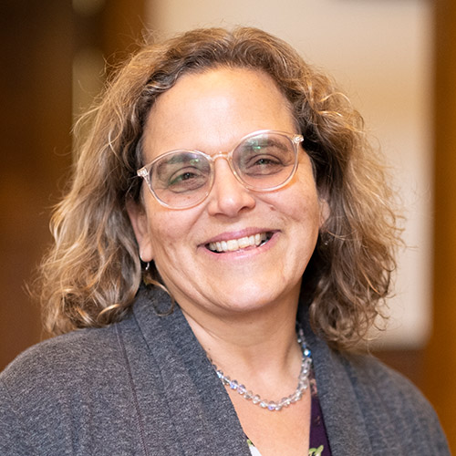Alice Lesnick headshot