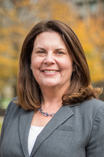 Erin J Walsh headshot
