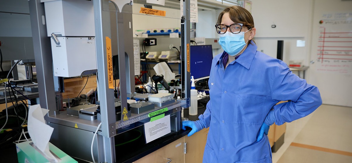 Emily Crawford '03 at the Chan Zuckerberg Biohub