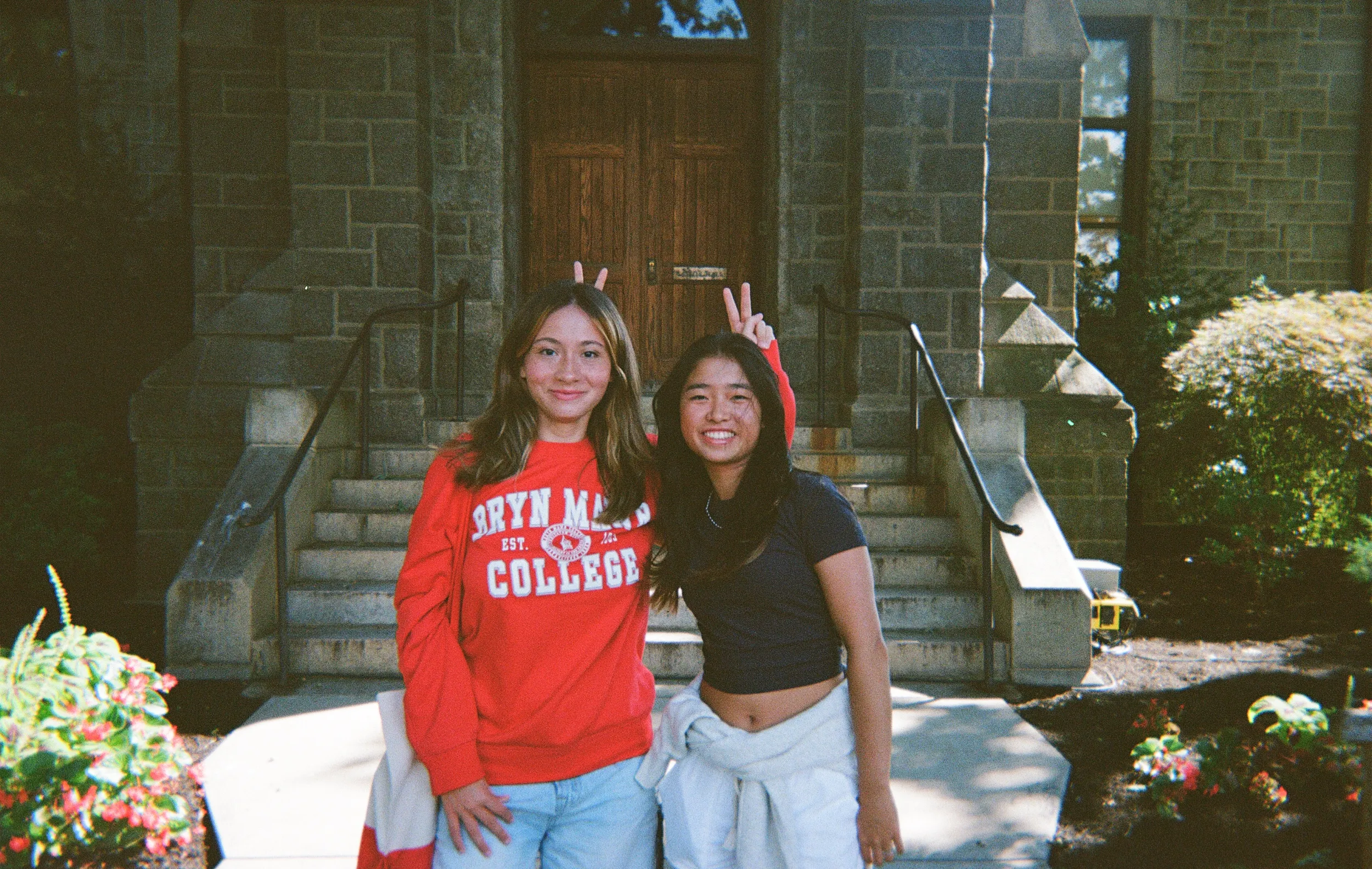 Arayna Fornes and Sienna Lai