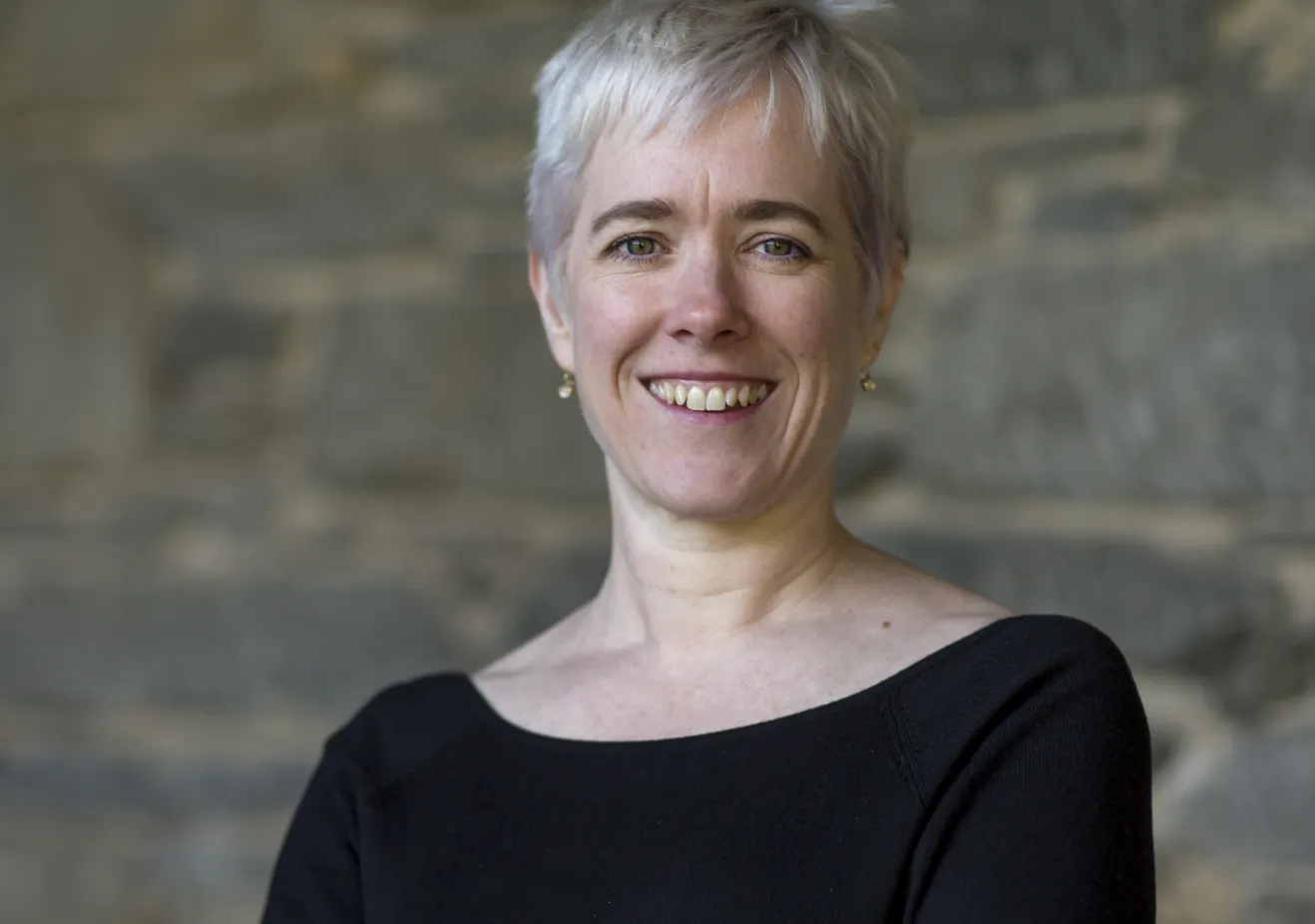 Kate Thomas Headshot