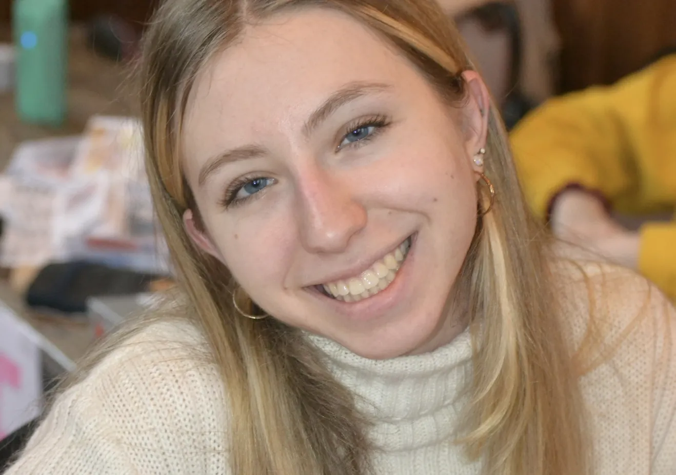 Headshot of Sophie
