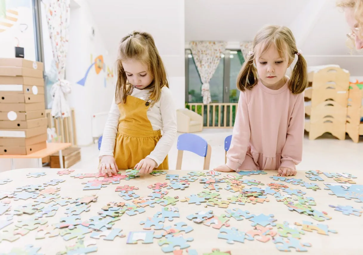 Kindergarten Students and a Puzzle