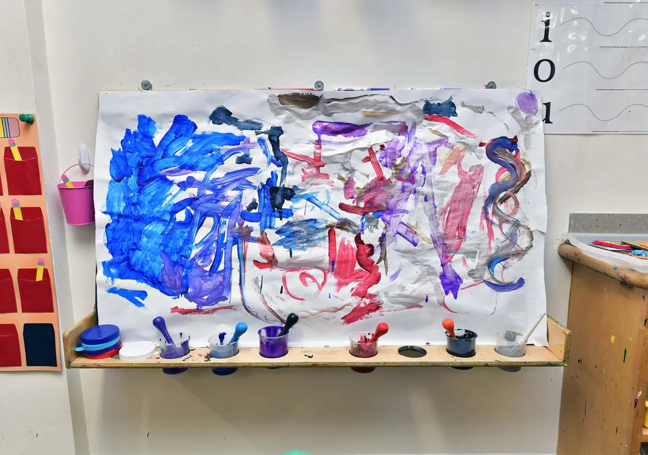 Canvas with fingerpainted images