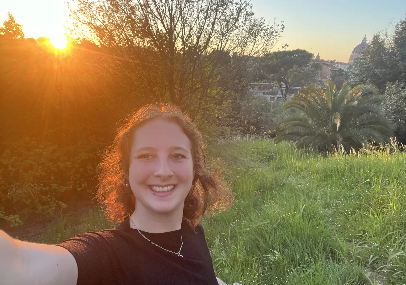 Olivia Colace selfie with sunset