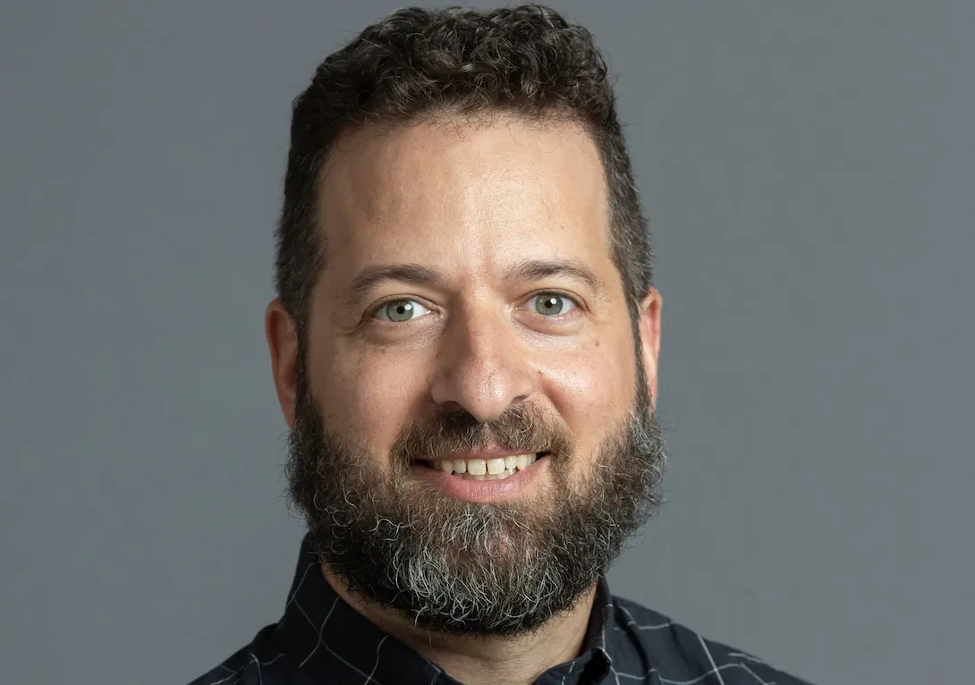 portait-of-jon-anjaria