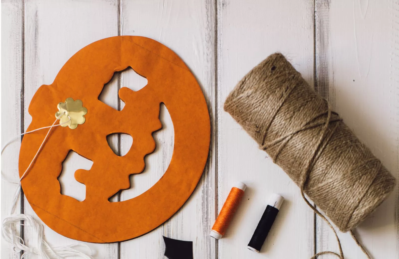 paper-pumpkin-bats-sewing-notions