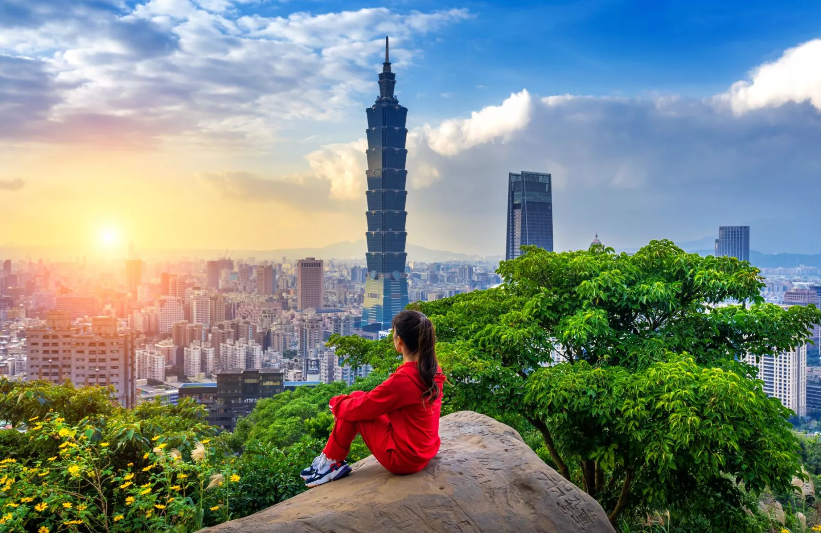 tourist in Taiwan study aborad