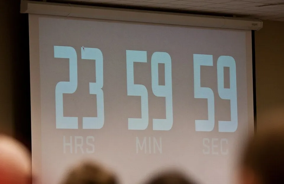 24 hour countdown clock
