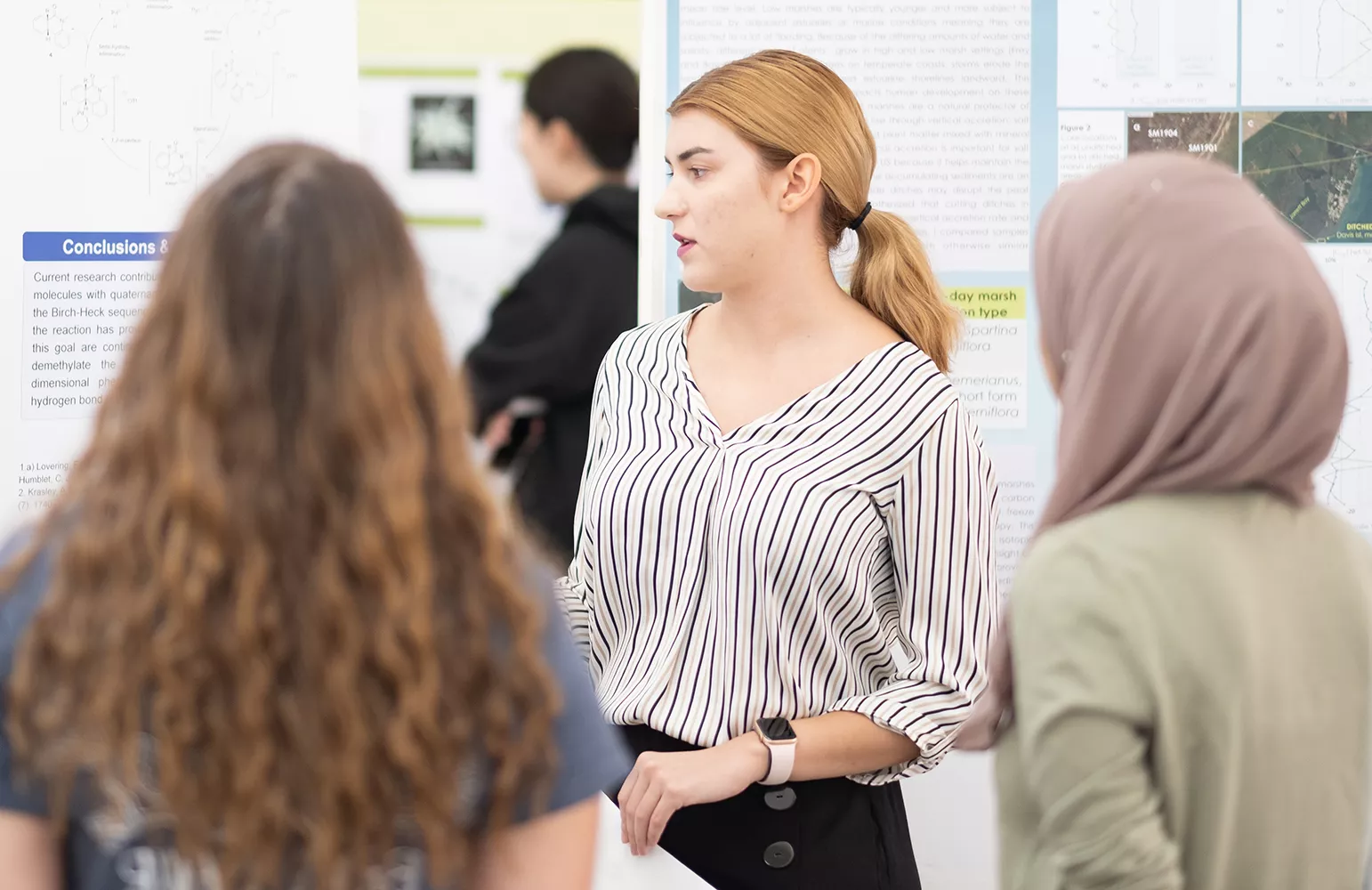 Alexandra Matei ‘20 at the Summer Science Research poster session.