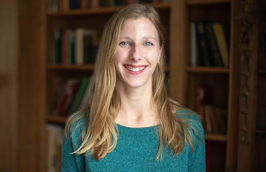 Professor of Psychology Laura Grafe