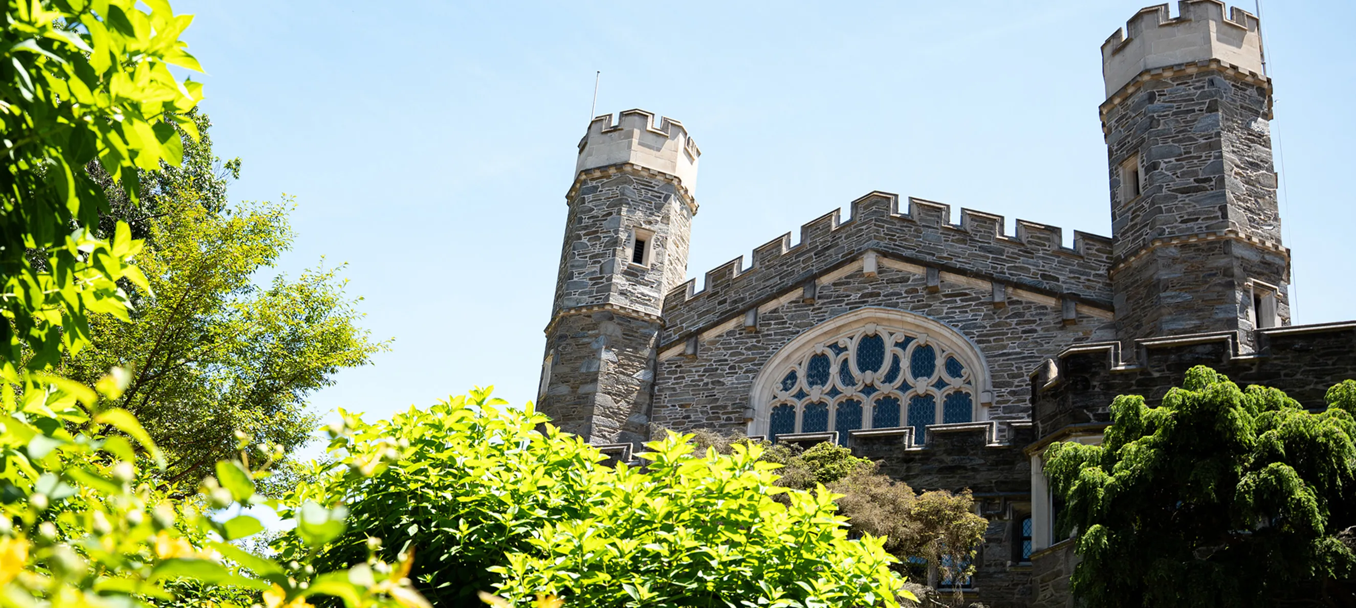 Photo of Great Hall for Bryn Mawr College news site