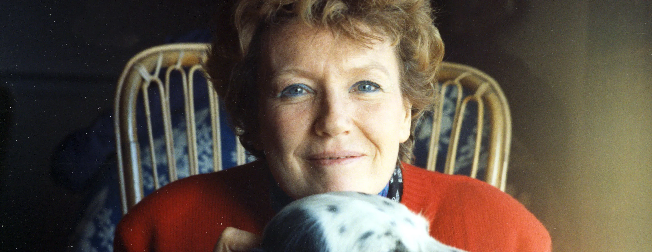 Dacia Maraini with a dog