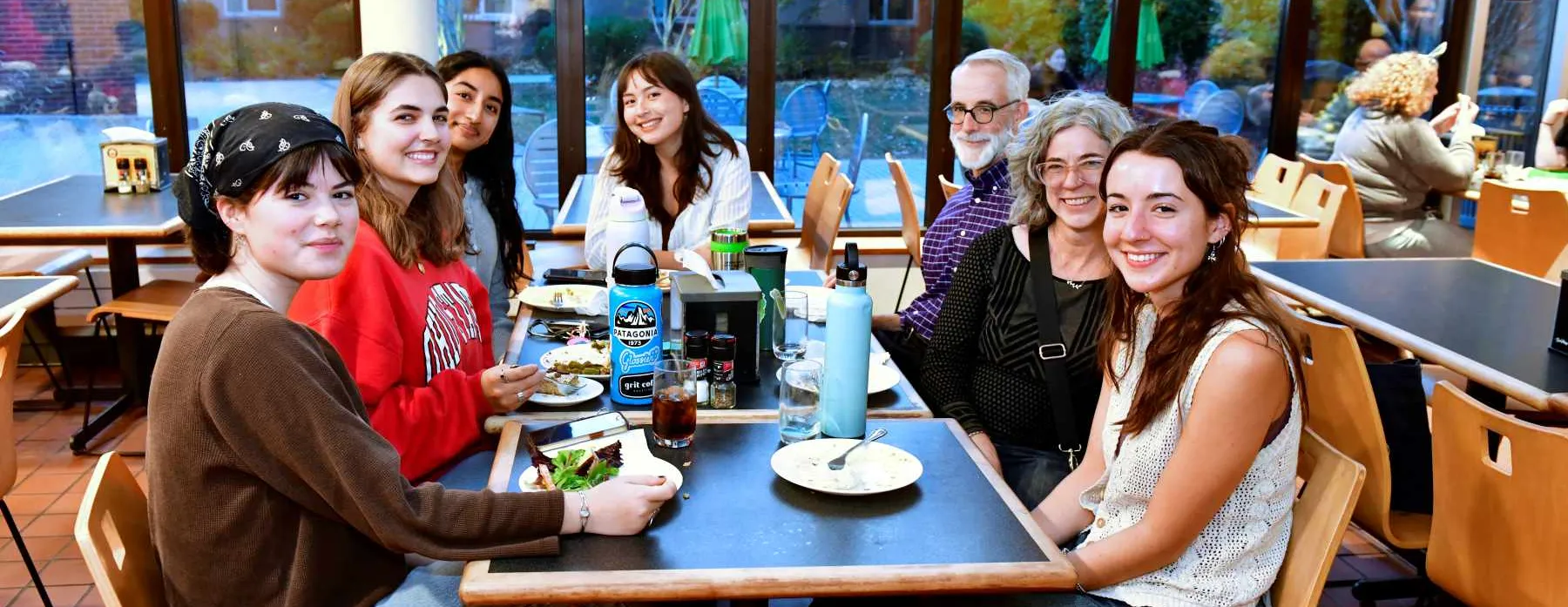 Bryn Mawr College students enjoying a campus dining meal at Owls Fest dinner