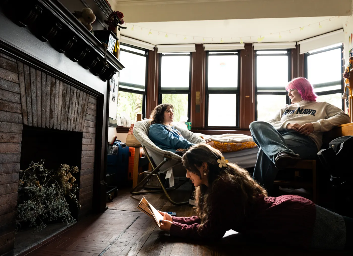 Bryn Mawr students study in a dorm room