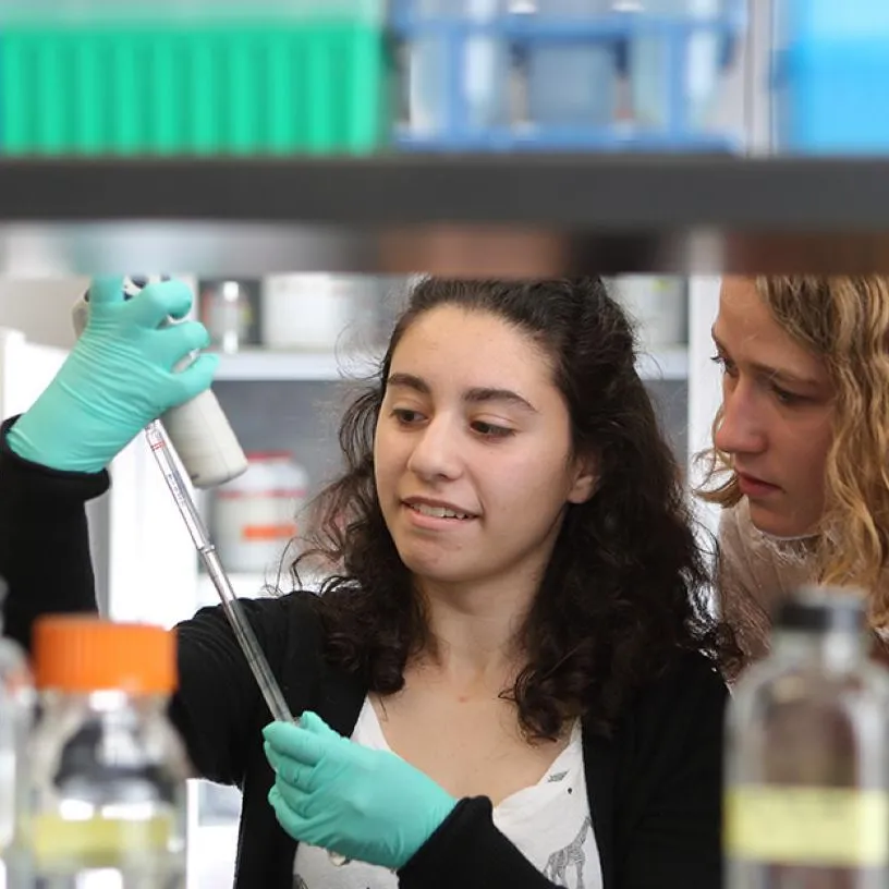 Julianna & Emma in a lab
