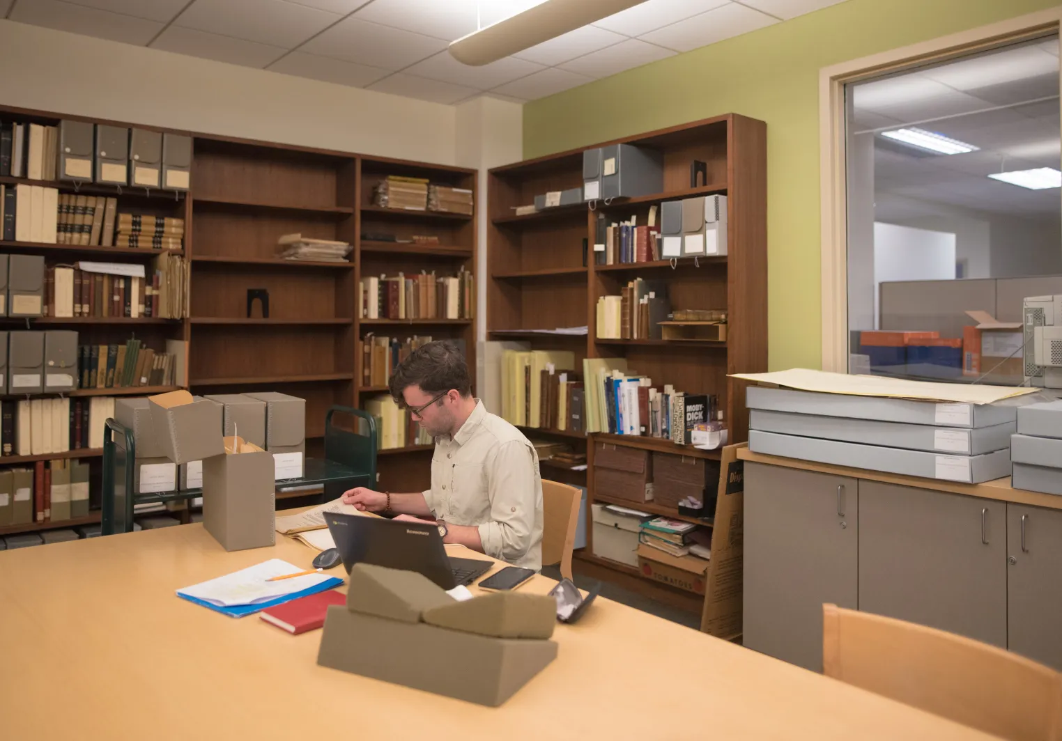 BMClibraries - Research and Learn - Catalogs and Databases