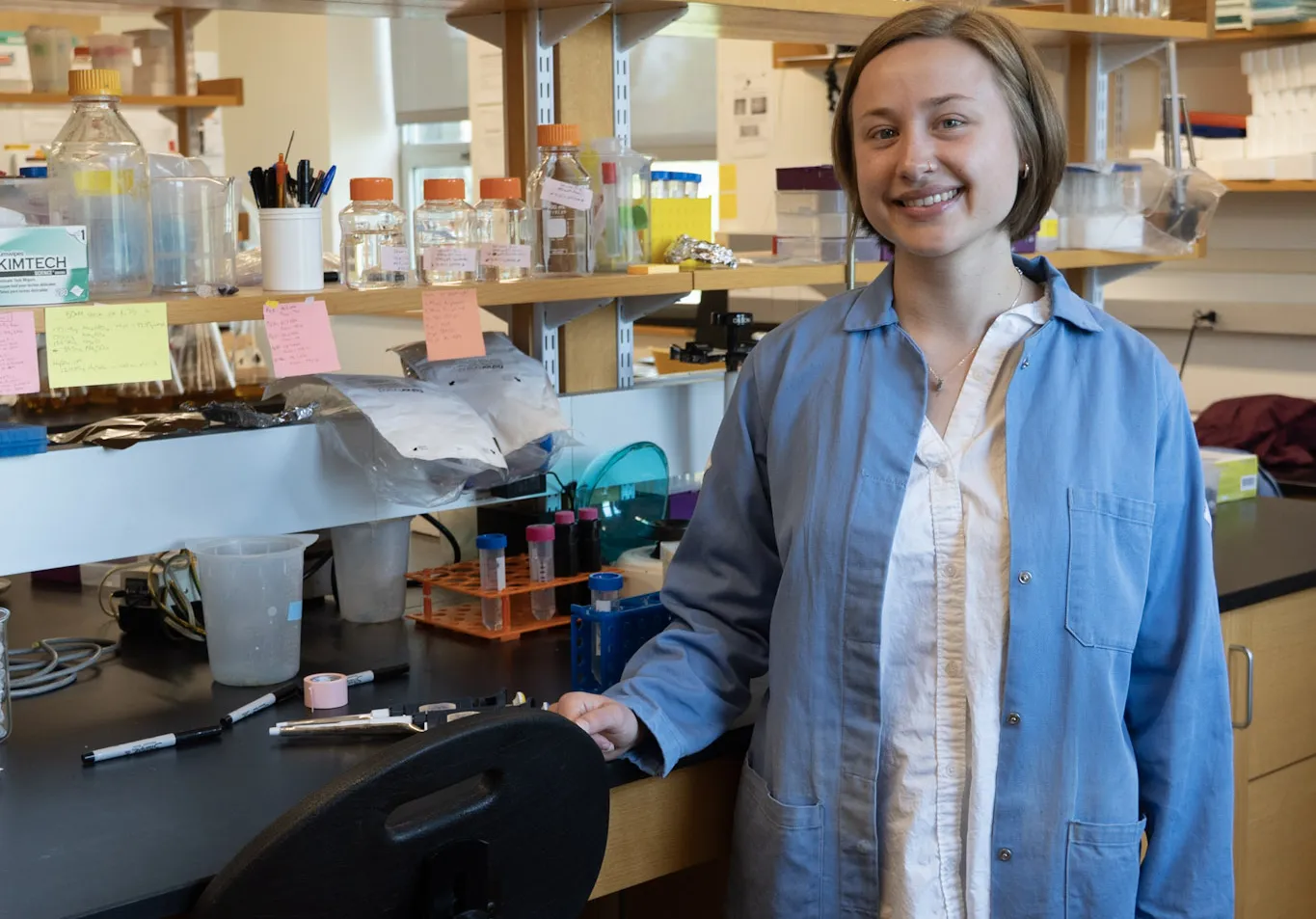 Suli in lab