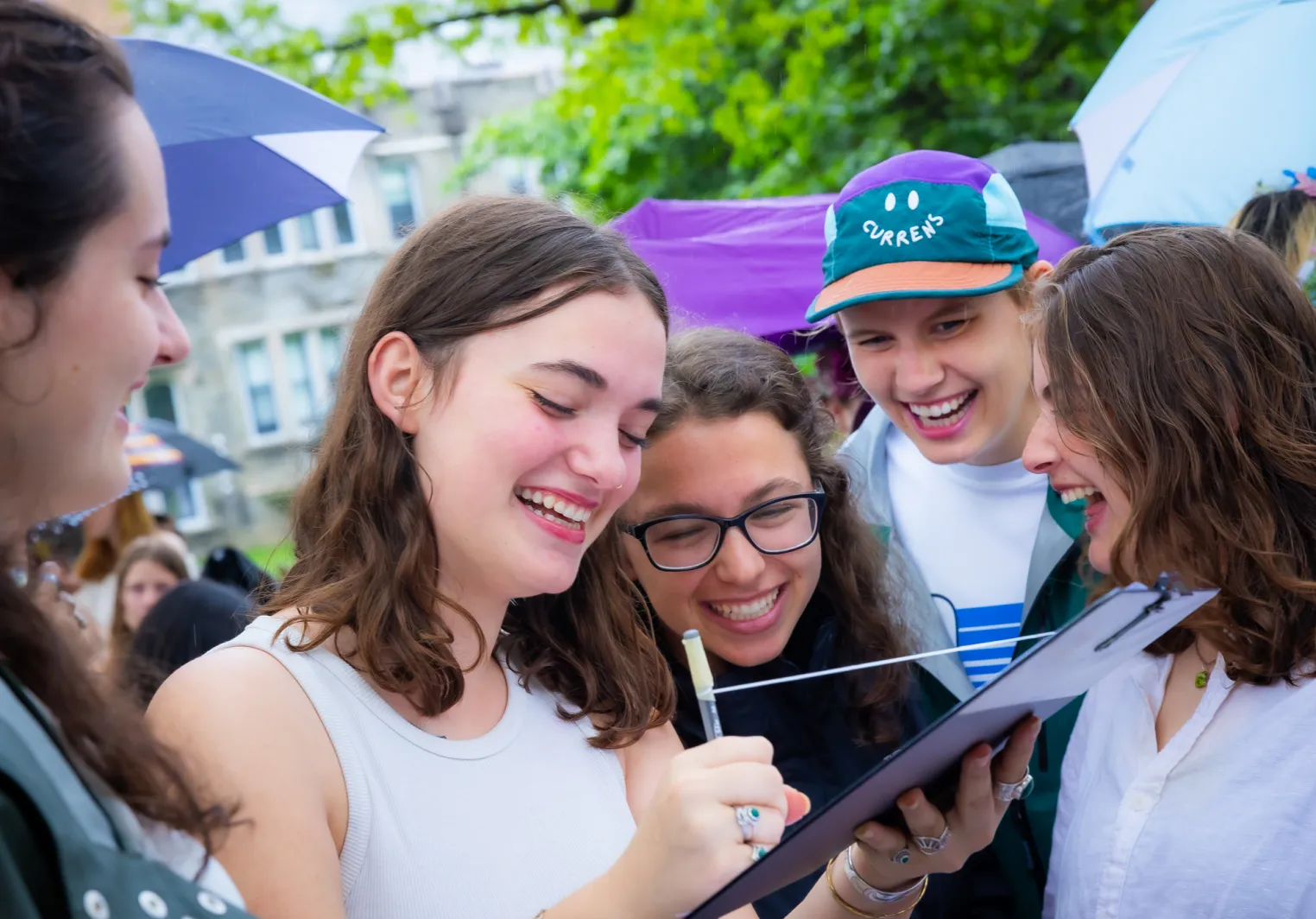 Bryn Mawr College Political science students take political action by signing petition