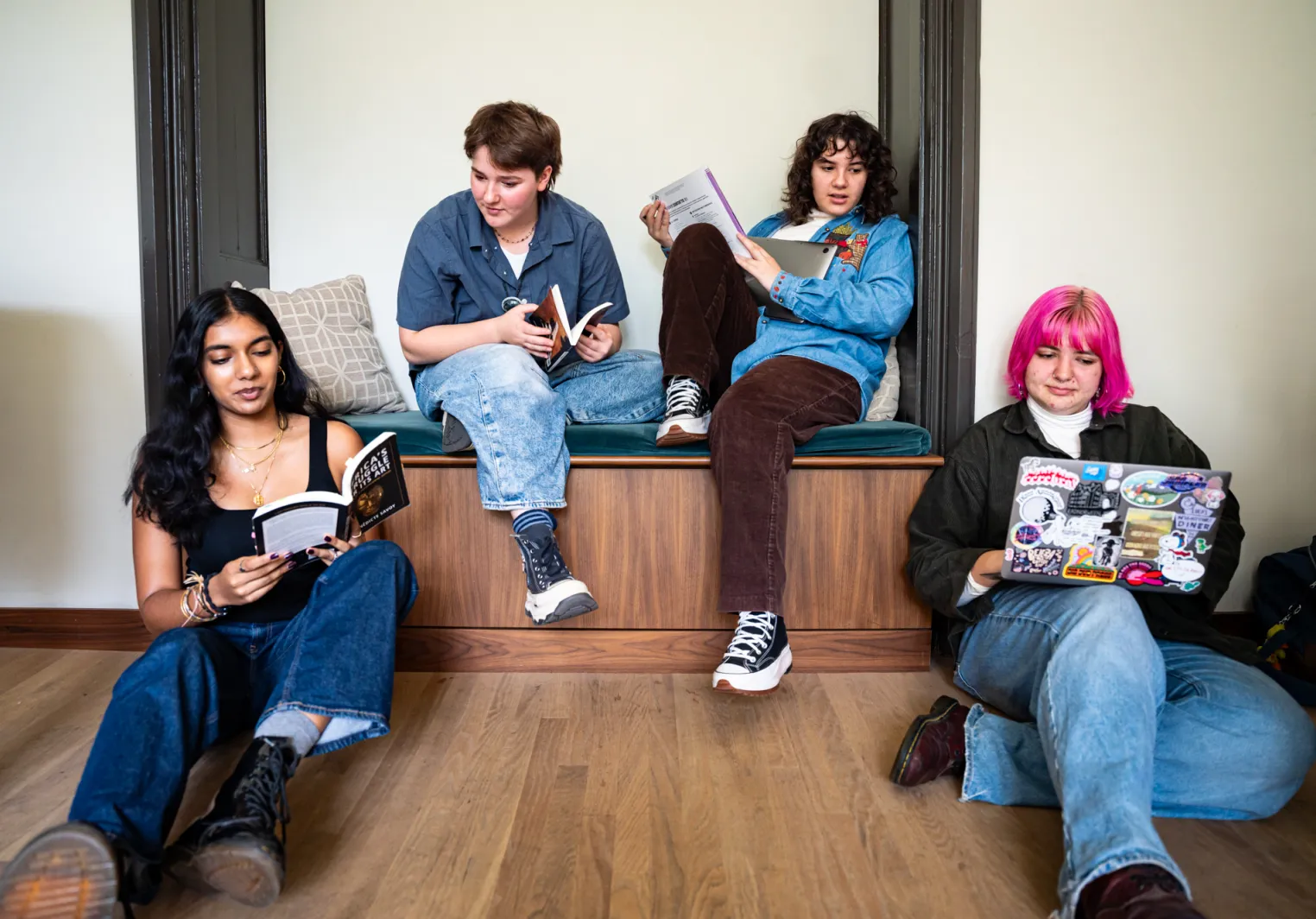 Comparative Literature students read and study together