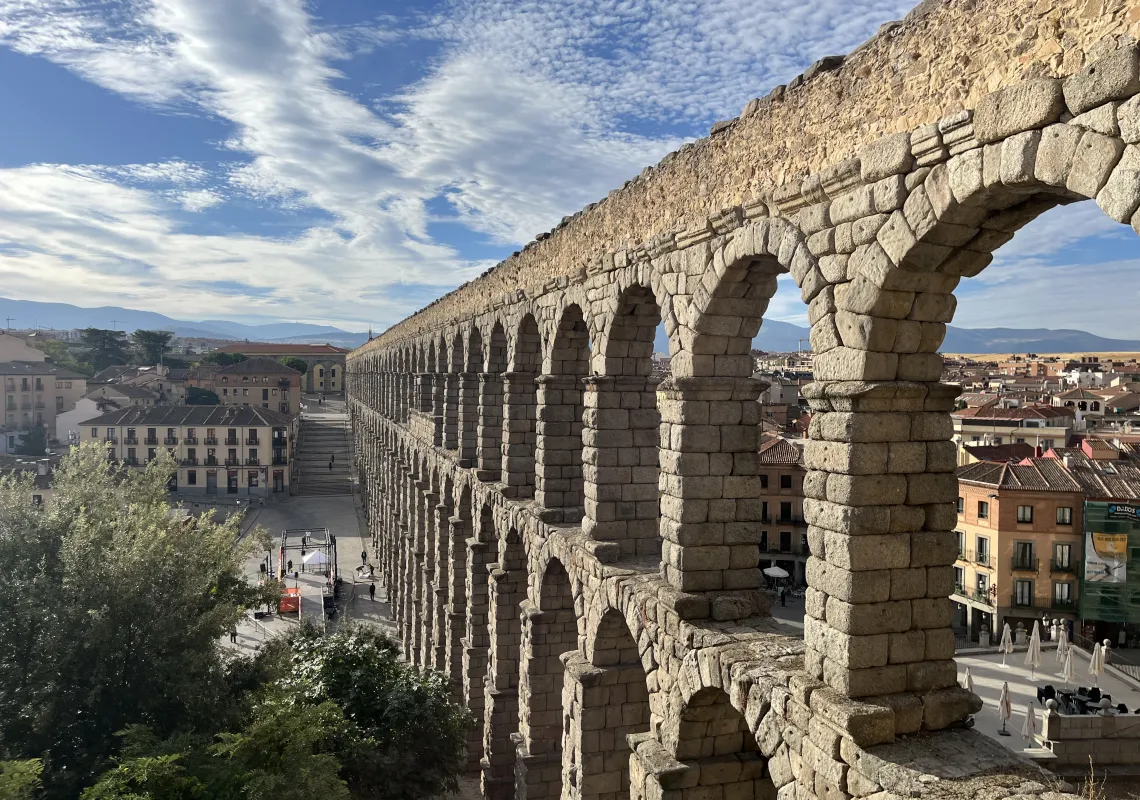 an image of an ancient Roman aqueduct in Spain