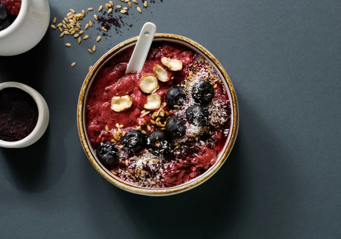 acai bowl stock