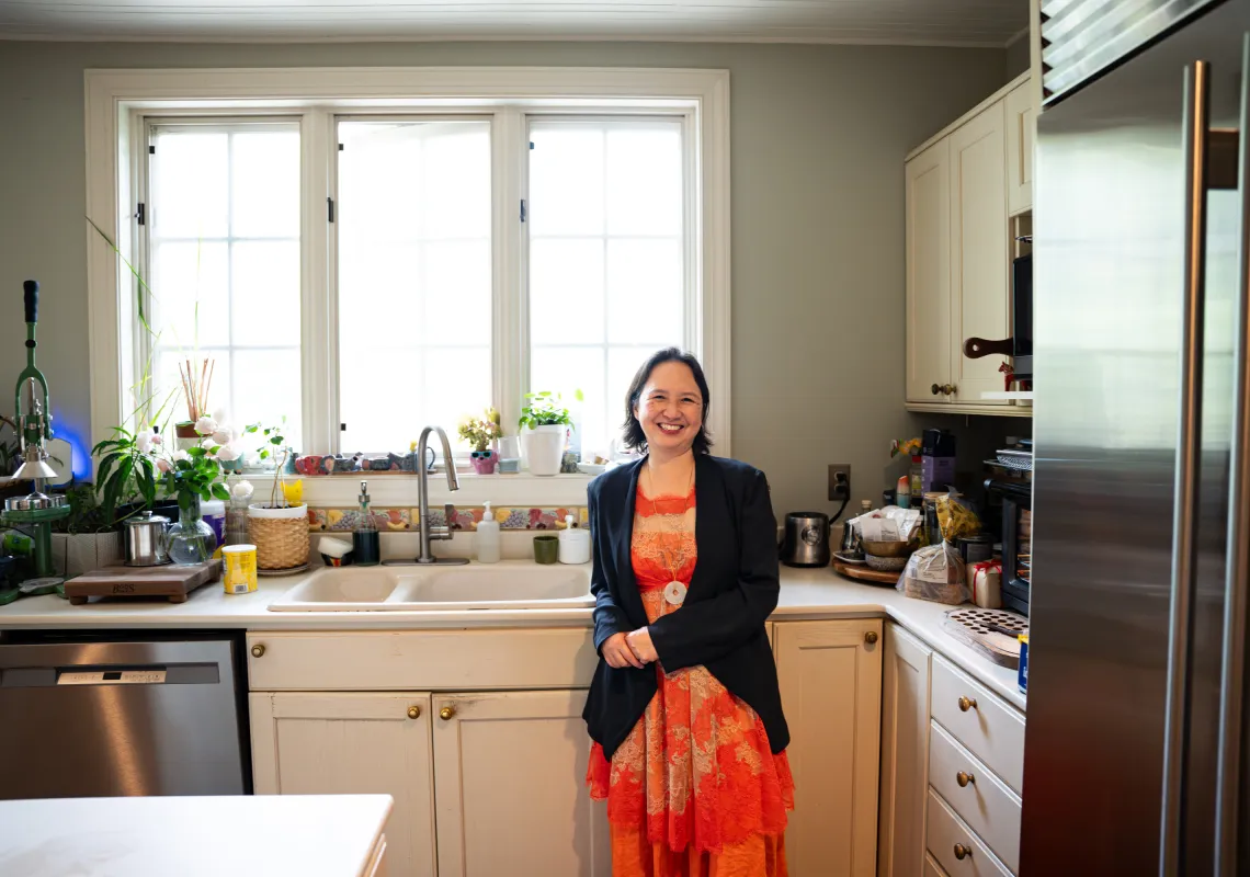 Shiamin Kwa Kin her kitchen