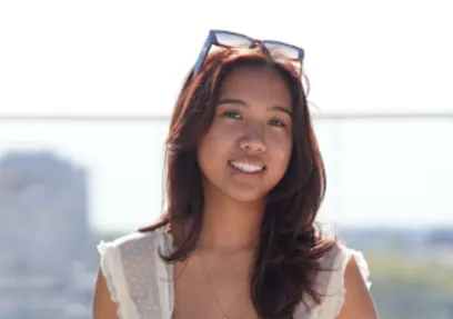 portrait of student Caitlin Caya