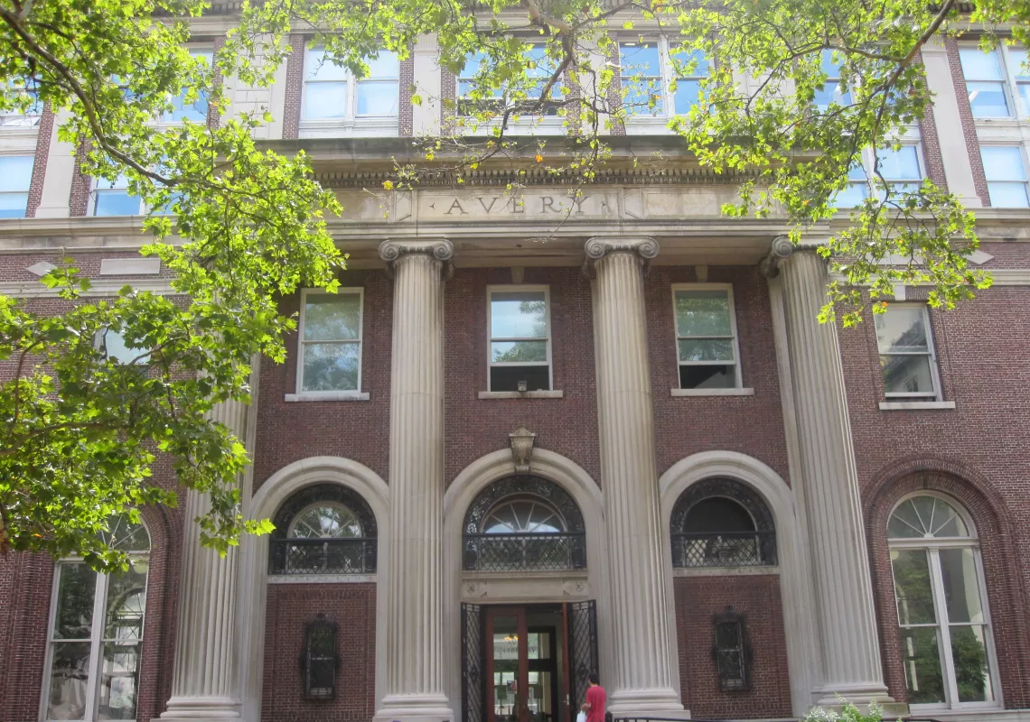  Johanna Gosse, History of Art PhD '14, named Mellon Postdoctoral Fellow 