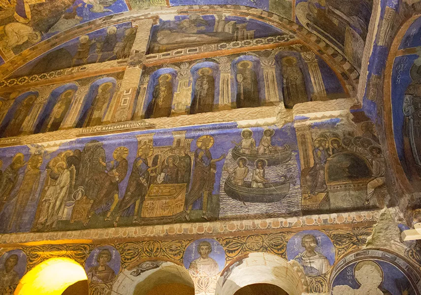 Elaborate Christian wall paintings and architectural dynamism at Takali Kilise. Elaborate Christian wall paintings and architectural dynamism at Takali Kilise.