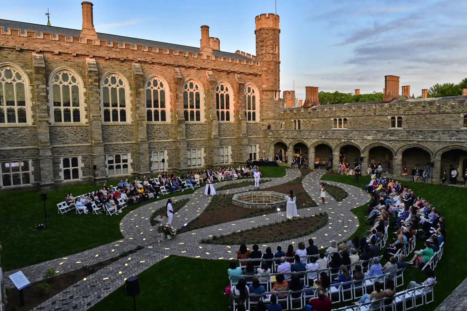 Arch Project unveiling in the middle of the Cloisters