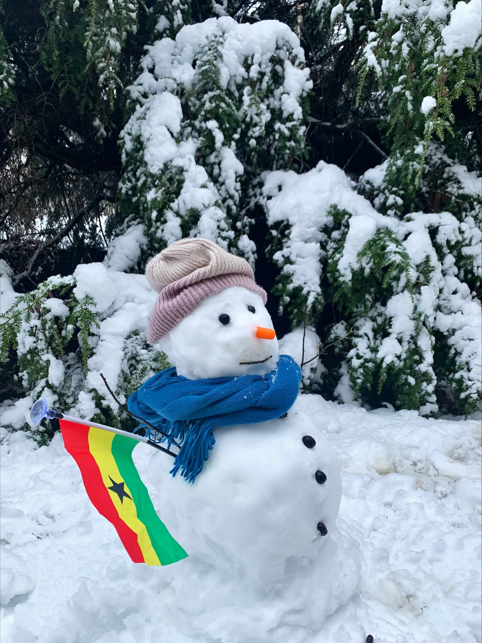 snowman with Ghana flag