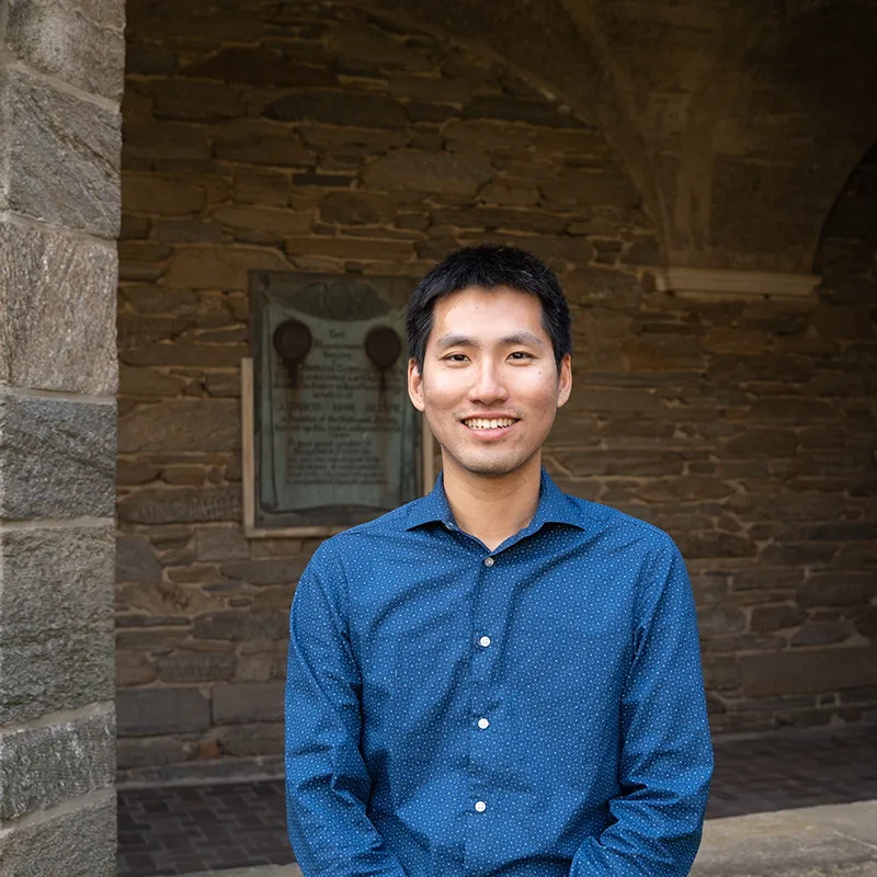 Xiaogao Zhou