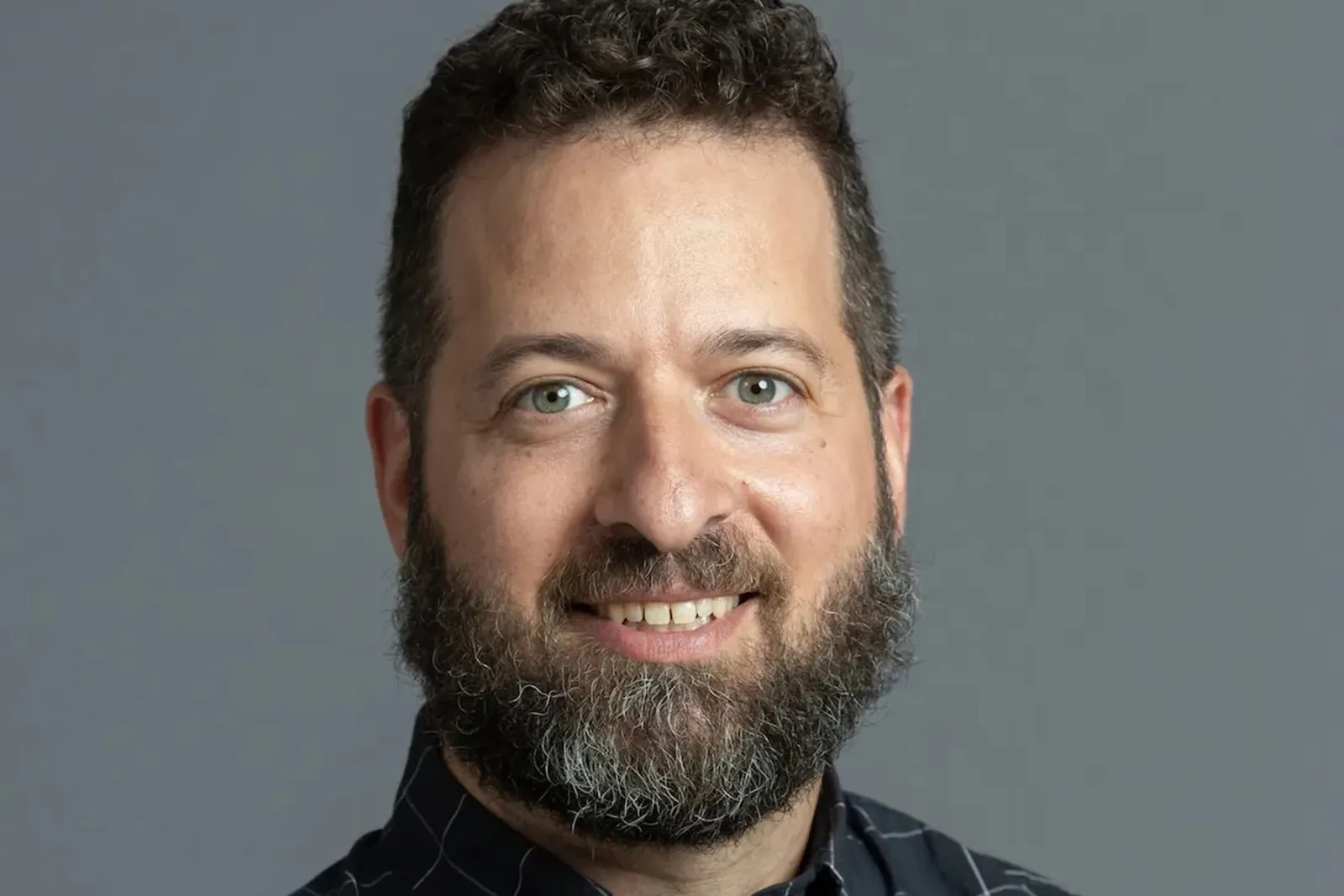 portrait-of-jonathan-anjaria