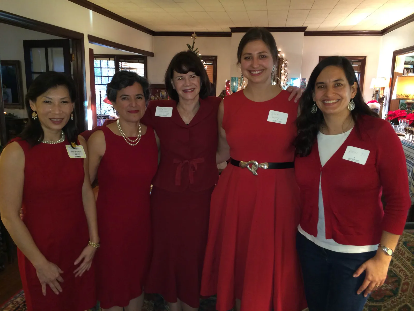Annie Wright ‘92, Maria Davila Rudolph ‘81, Marjorie Armstrong Mosier ‘58, Blair Smith ‘12, Kirin Kalia ‘97.