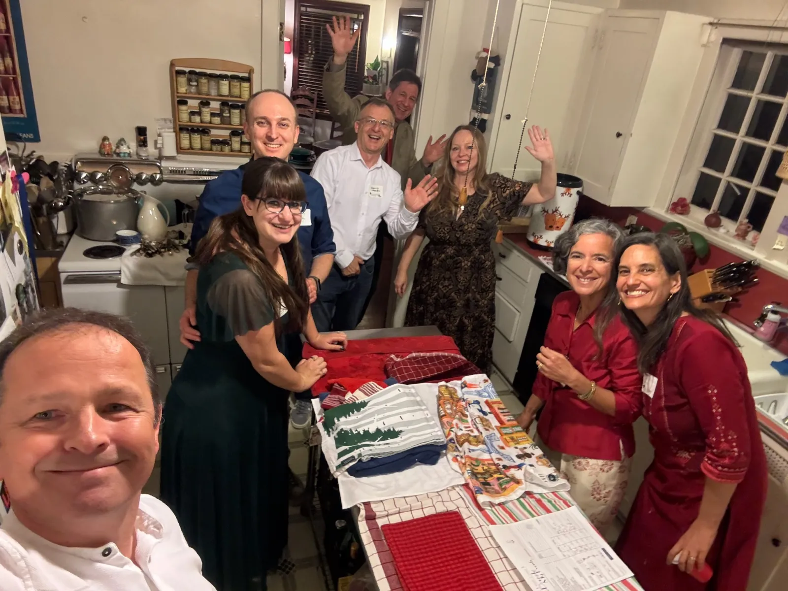 The 2024 clean up crew included Alexander Vet, Zoe Fox ‘14, Patrick Kelly, David Cogswell, Alex Rudolph HC ‘82, Tracy Trotter Cogswell ‘92, Maria Davila Rudolph ‘81, Kirin Kalia ‘97.