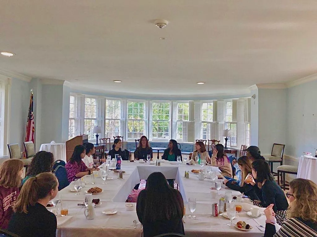 Lunch with students at Wyndham
